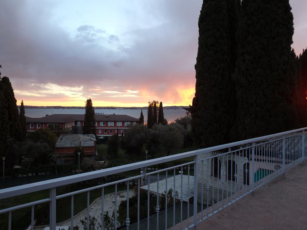 Hotel Meridiana Sirmione Extérieur photo